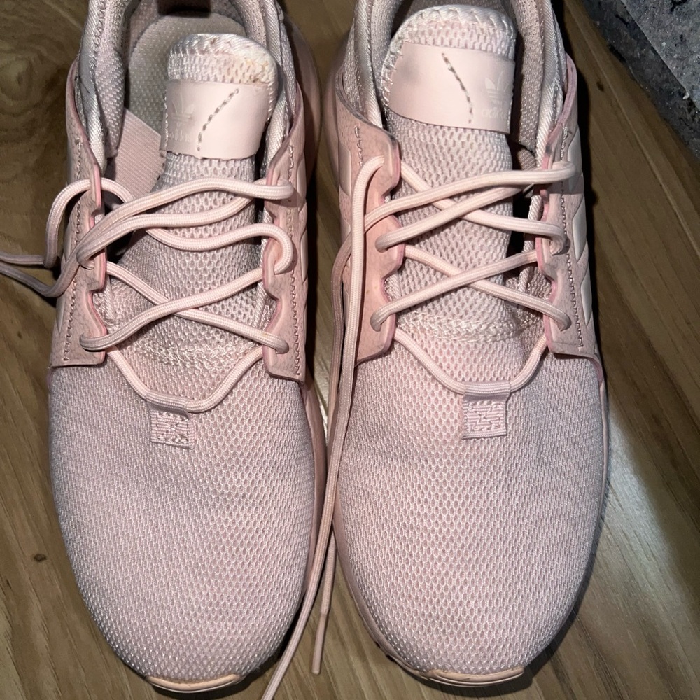 Adidas Women's Soft Pink Sneakers - Picture 6 of 7